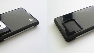Ultrathin MoGo Mouse Latches Onto Netbooks, Barnacle-Style